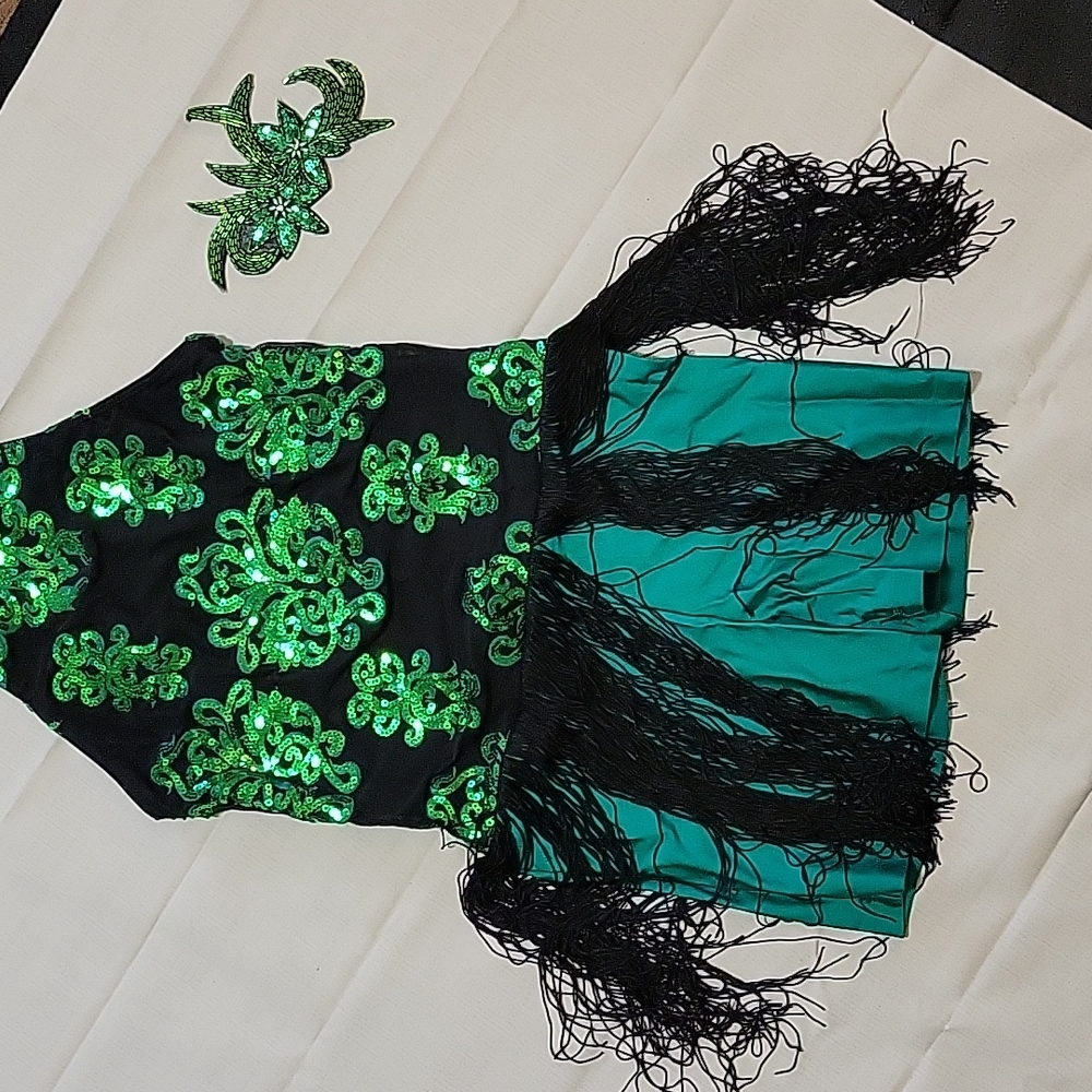 Revoltuion Dance costume